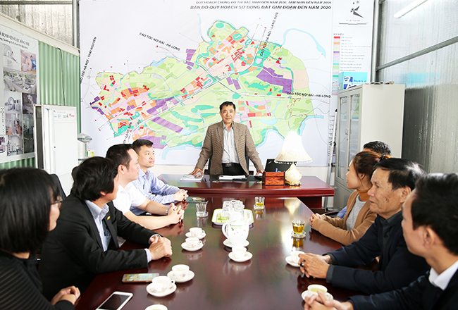 Chủ tịch HĐQT - TGĐ Lý Đình Sang quán triệt nhiệm vụ cho cán bộ chủ chốt trong Công ty chuẩn bị khởi công dự án